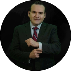 Dr. Ubaldo Carpinteyro